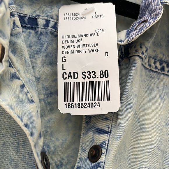 Forever 21 Denim Wash Shirt Size Large - Picture 3 of 8